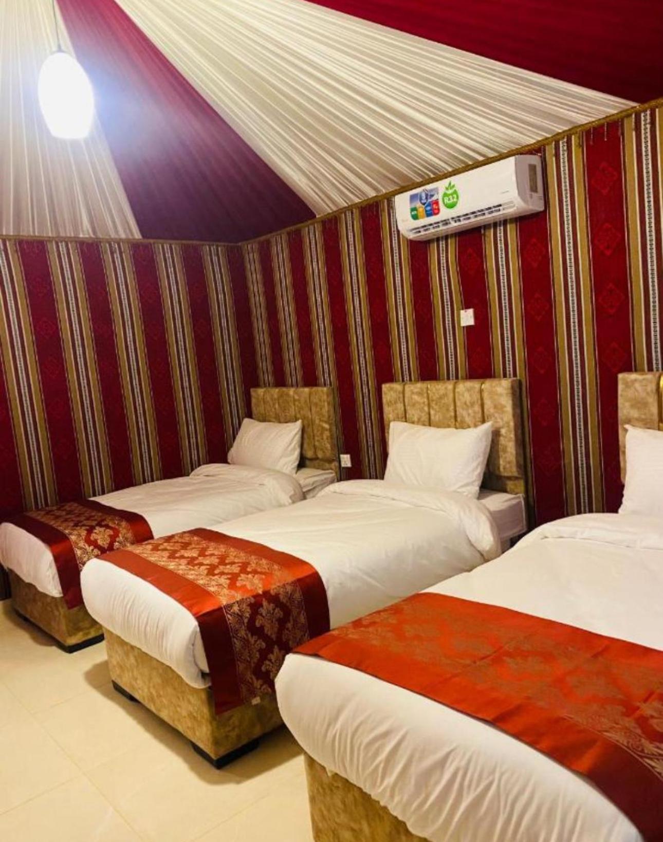 Wadi Rum Travel Camp Exterior foto